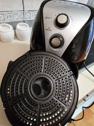 Freidora de aire Alpina LQ2501-1