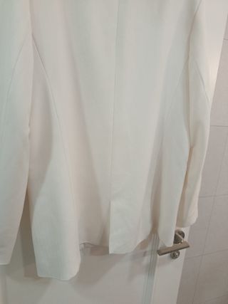 Blazer blanco Stradivarius mujer