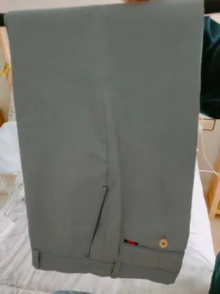 Traje azul claro