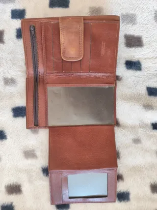 Cartera de piel vintage