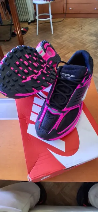 Nike Air Pegasus Wave Negro/Rosa