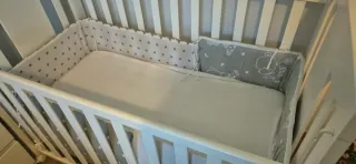 Protector de cuna estrellas y ositos