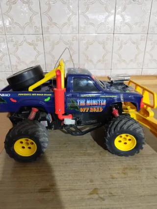 Nikko The Monster RC Coche Radiocontrol 1/10