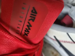 Lote 2 pares zapatillas Nike,