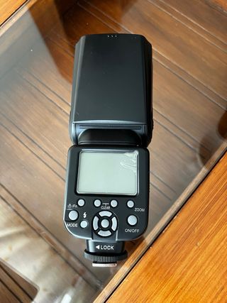 Nikon D5100 + Accesorios Cámara