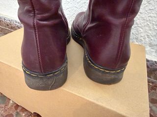 Botas burdeos estilo Dr. Martens