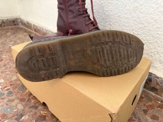 Botas burdeos estilo Dr. Martens