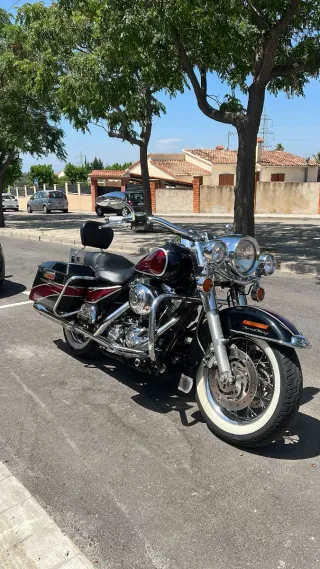 Harley Davidson Road King Única
