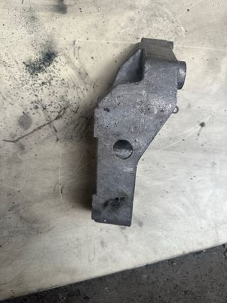 Soporte caja cambios Grupo VAG