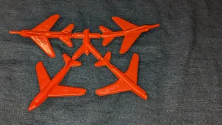 Aviones Plástico Montaplex sobre sorpresa