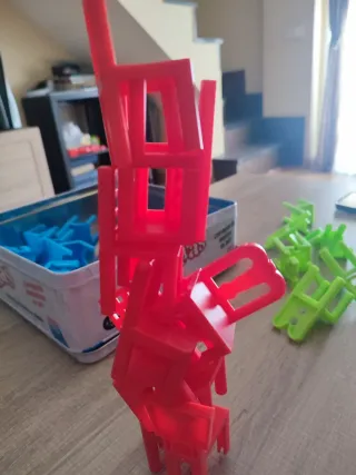 Juego de las Sillas Falomir