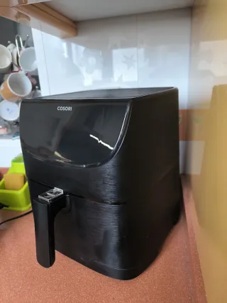 Freidora de aire Cosori negra