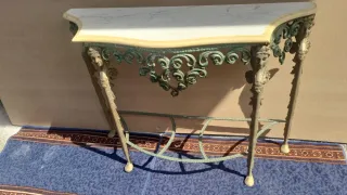 Mesa consola antigua mármol y bronce