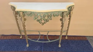 Mesa consola antigua mármol y bronce