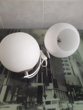 Plafón de techo blanco con diseño