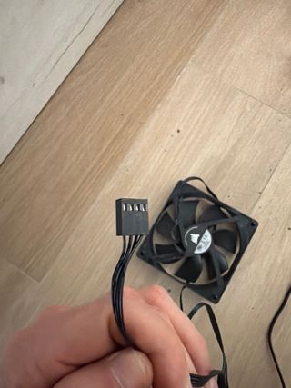 Ventilador PC Corsair 12v