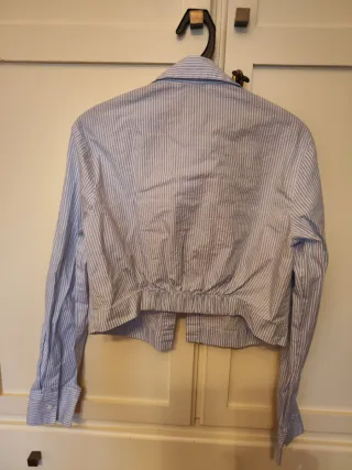 Camisa Stradivarius rayas azul