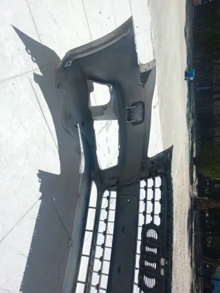 Paragolpes delantero para modelo Audi A4 año 2009