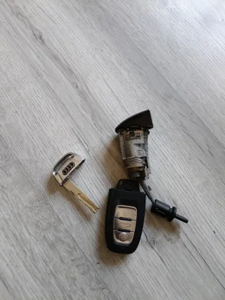 Bombín Puerta Audi A4 B8 con Llave .