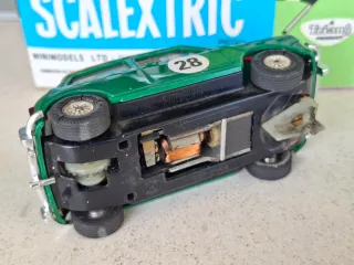 SCALEXTRIC MINI COOPER
