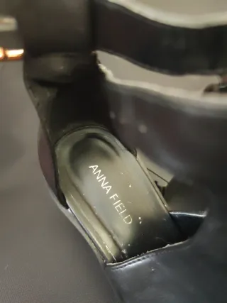 Botines sandalia negros