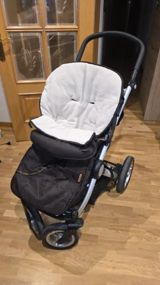 Carro Mutsy Capazo y Silla