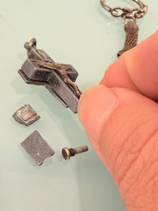 Conjunto de 3 piezas religiosas (leer).