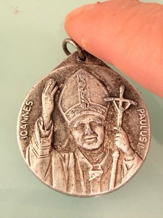 Conjunto de 3 piezas religiosas (leer).