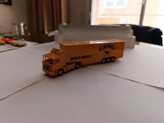 Camión MAN 1:87 Herpa