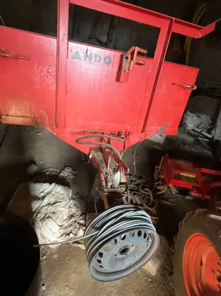 Lote de maquinaria agrícola