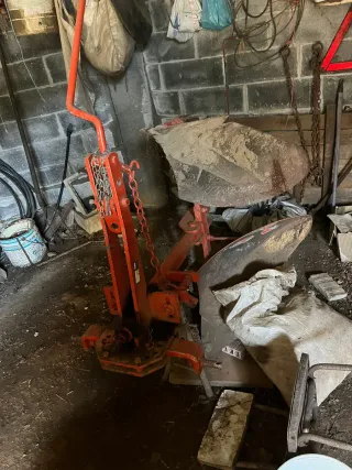 Lote de maquinaria agrícola