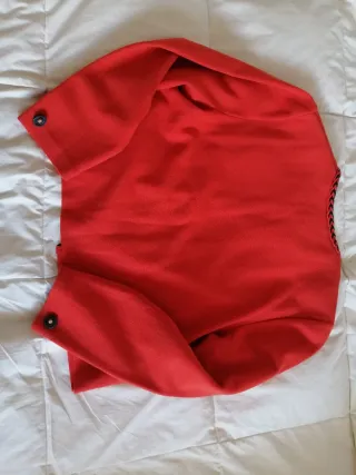 Chaqueta roja