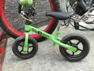 Bici sin pedales Chicco Rocket verde