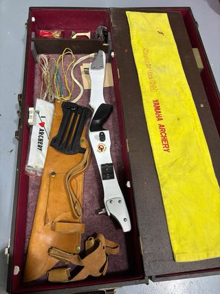 Maletín antiguo para arco recurvo Yamaha Archery
