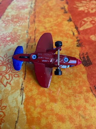 Hot Wheels Aereo Mad Propz