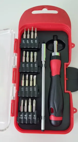 Set Cacciaviti Precisione con Custodia