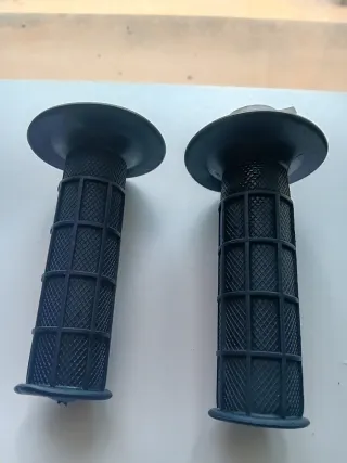 Puños Yamaha Jog RR Negro