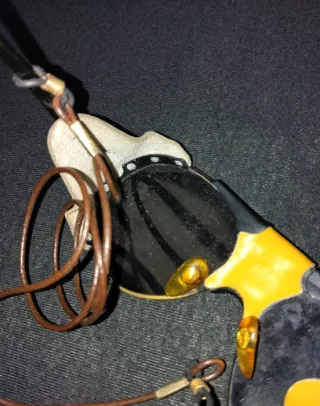 Occhiali da sole Camel con laccetto e custodia