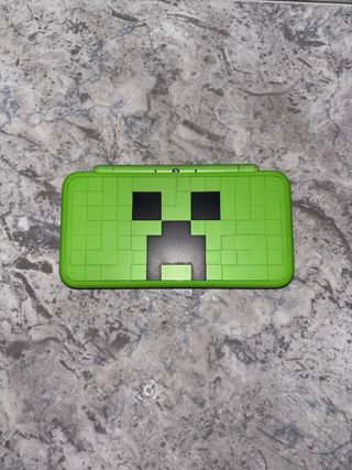 Console Nintendo 2DS XL Minecraft Creeper Edition