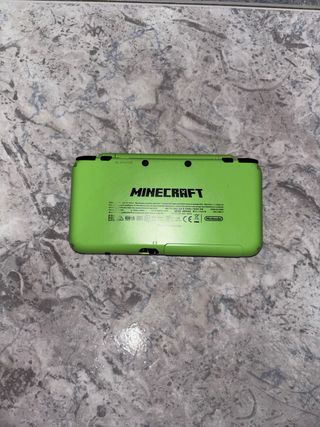 Console Nintendo 2DS XL Minecraft Creeper Edition
