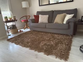 Alfombra marrón pelo largo 200x140