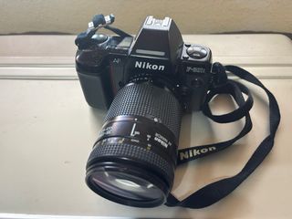 Cámara Nikon F-801s AF - Nikor 35 - 135