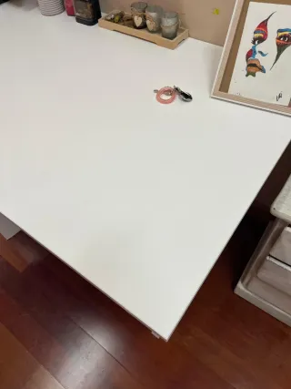 Mesa de escritorio blanca madera