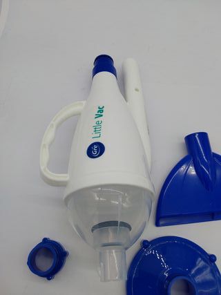 Gre 08011A - Spazzola per Fondo Piscina con Aspirazione Manuale 2m3/h “Little Vac”. per Fondo Piscine Piccole e Medie