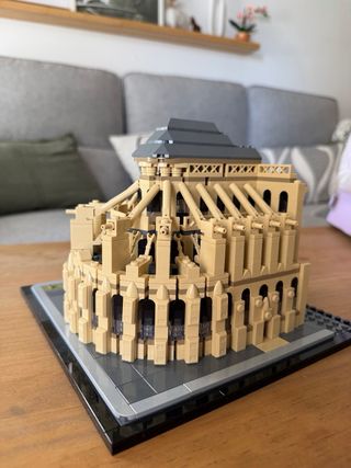 LEGO Catedral de Notre Dame 21061