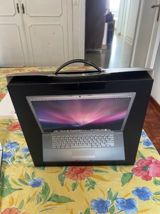 MacBook Pro A1260 Apple Plata