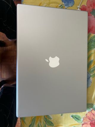 MacBook Pro A1260 Apple Plata