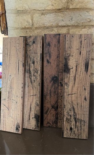 4 Baldas de Madera Rústica