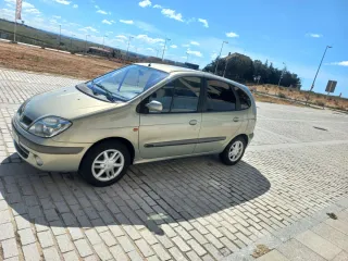 Renault escenic 2002