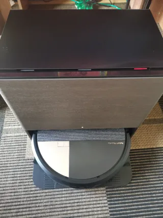 Roomba 705 + AutoWash Dock